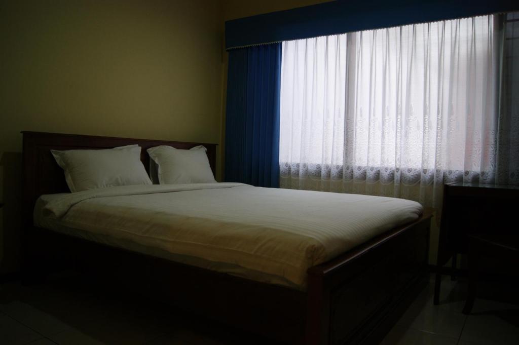 Grand Sumatera Hotel Surabaya Camera foto